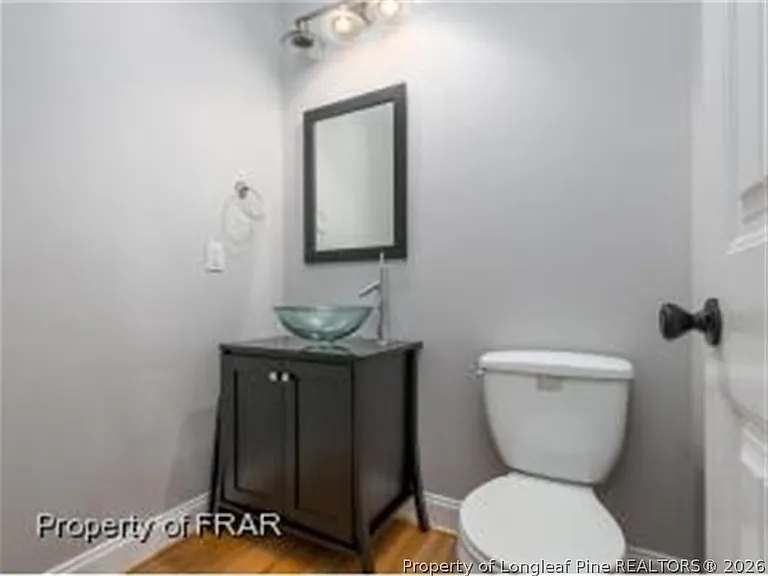 175 Windbrook Ct — Photo 9