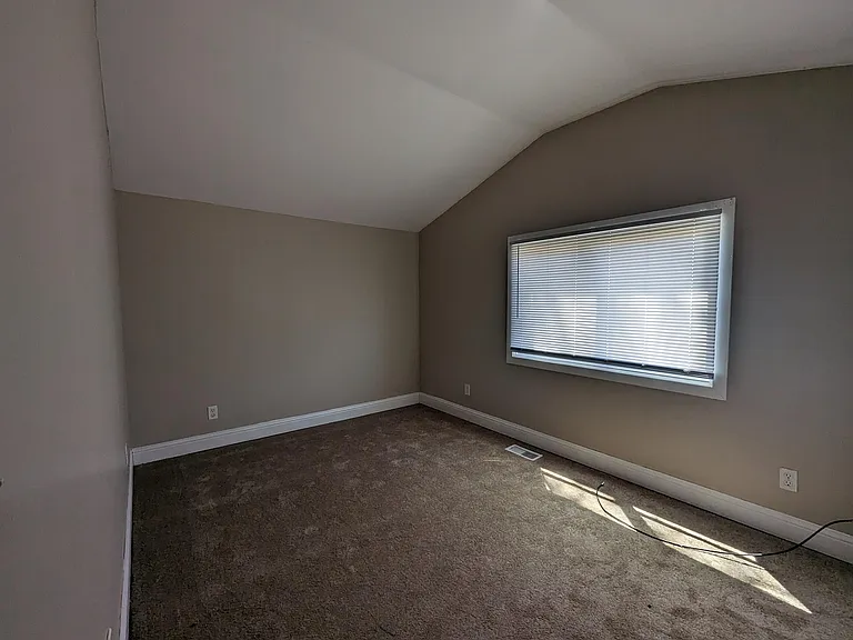 3318 Carolina Ave — Photo 8