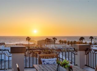 1042 Bayview Dr, Hermosa Beach, CA 90254