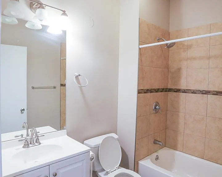 1583 N Clybourn Ave #3 — Photo 10