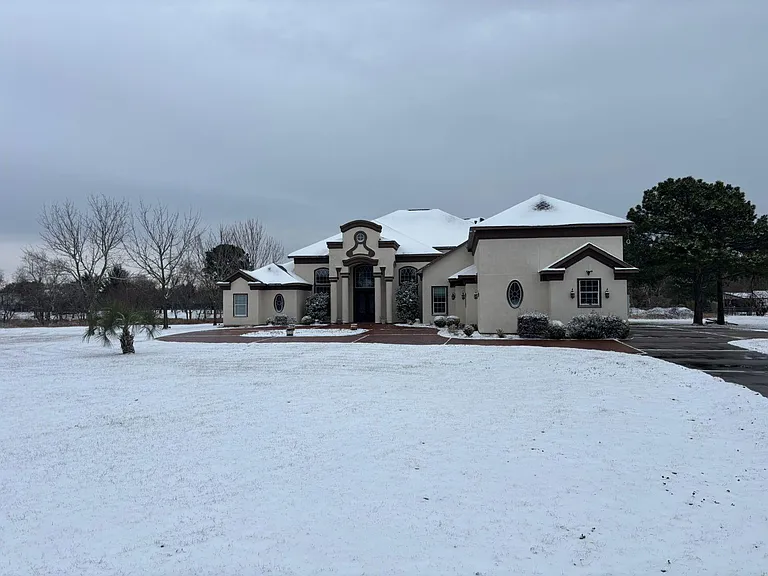 943 High Meadow Ranch Dr — Photo 50