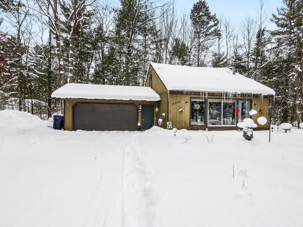 10808 Cedar Hedge Trl, Interlochen, MI 49643