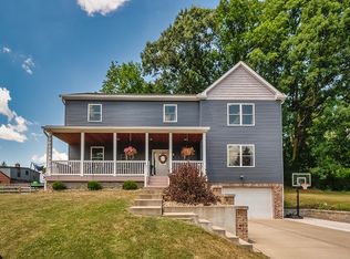2967 Chautauqua St, Gibsonia, PA