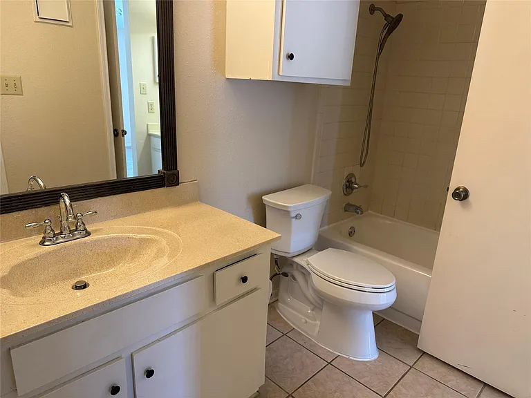 2121 Hepburn St #1102 — Photo 17