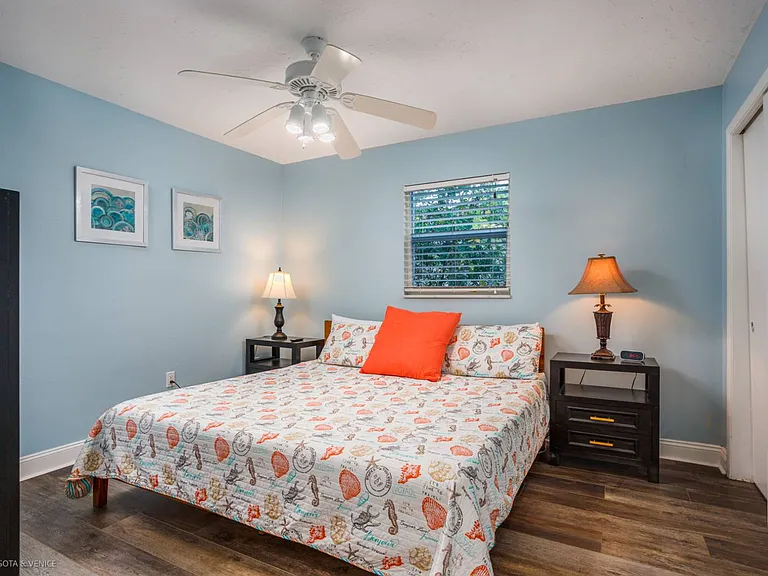 5511 Avenida Del Mare — Photo 15