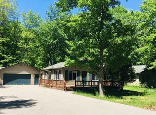 6451 Carey Rd, Cheboygan, MI 49721