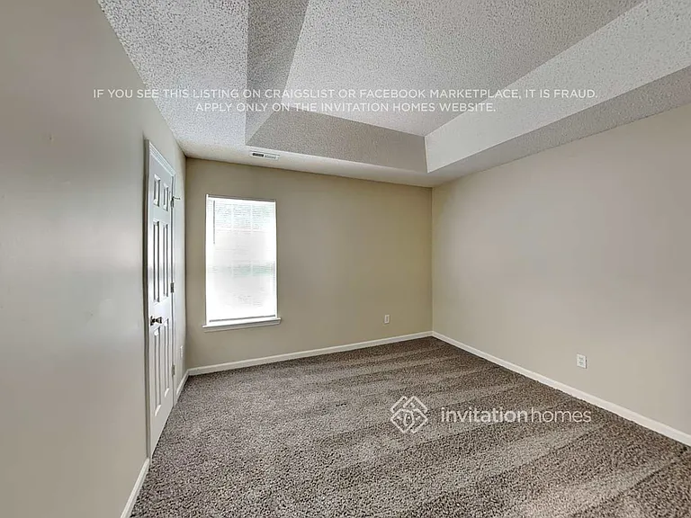11124 Nolet Ct — Photo 16