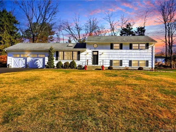 411 Janet Lane, Orange, CT 06477