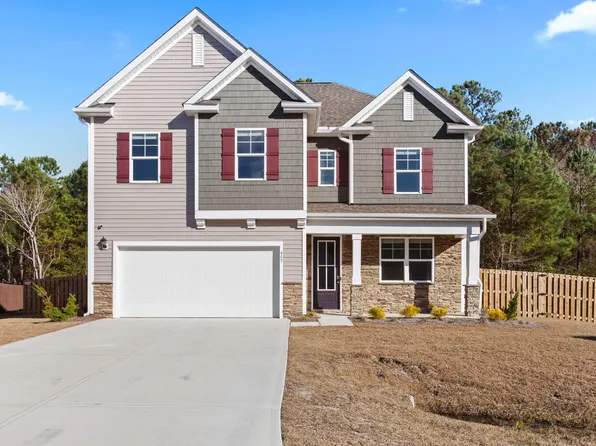 405 Ibis Ct, Sneads Ferry, NC 28460