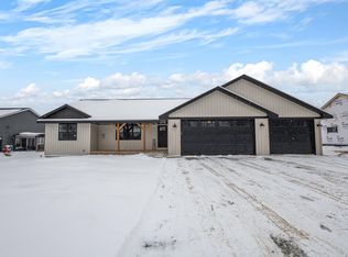 122 Park View Dr, Whitelaw, WI