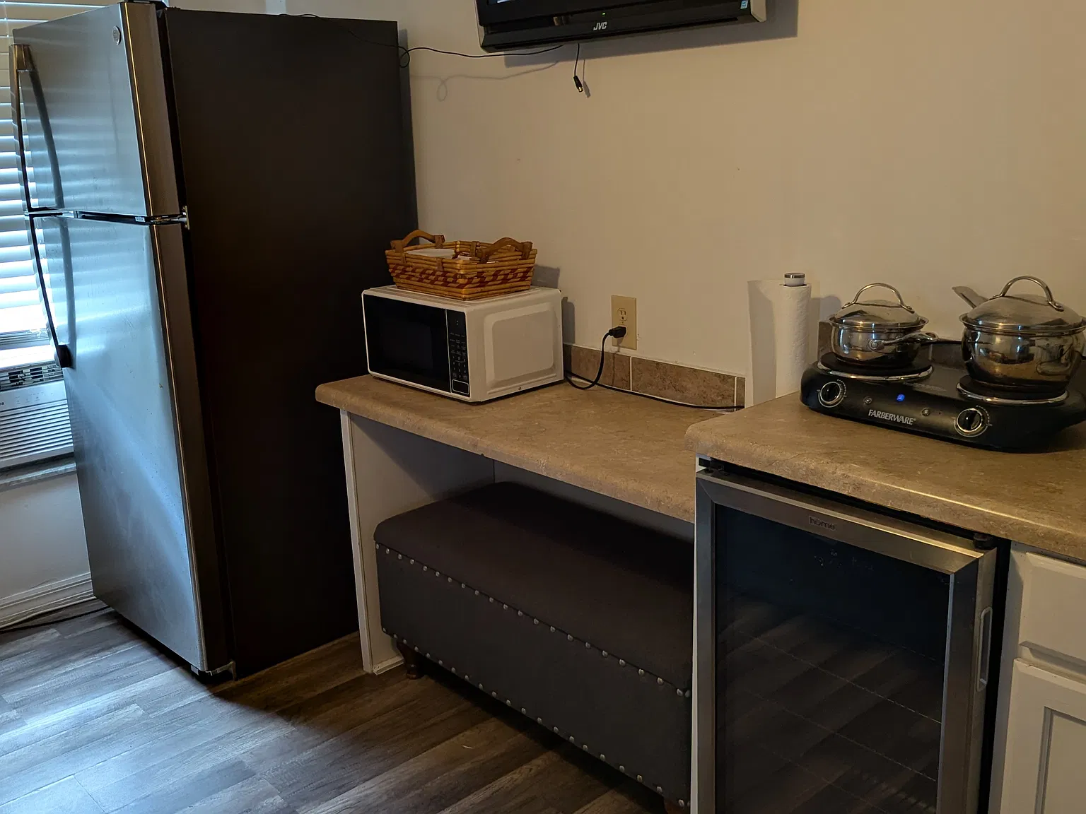 1 bed, 260 sqft, $1,000 — Photo 2