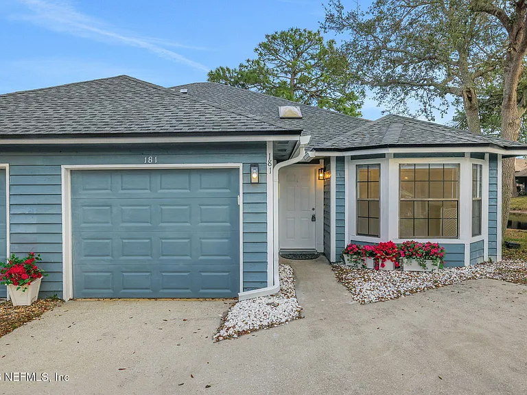 181 Aruba Ln — Photo 42