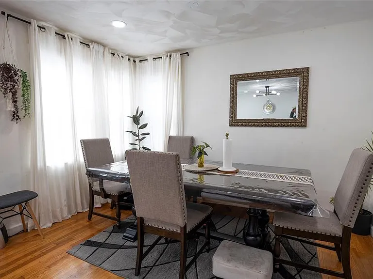 3613 Vestal Rd — Photo 8