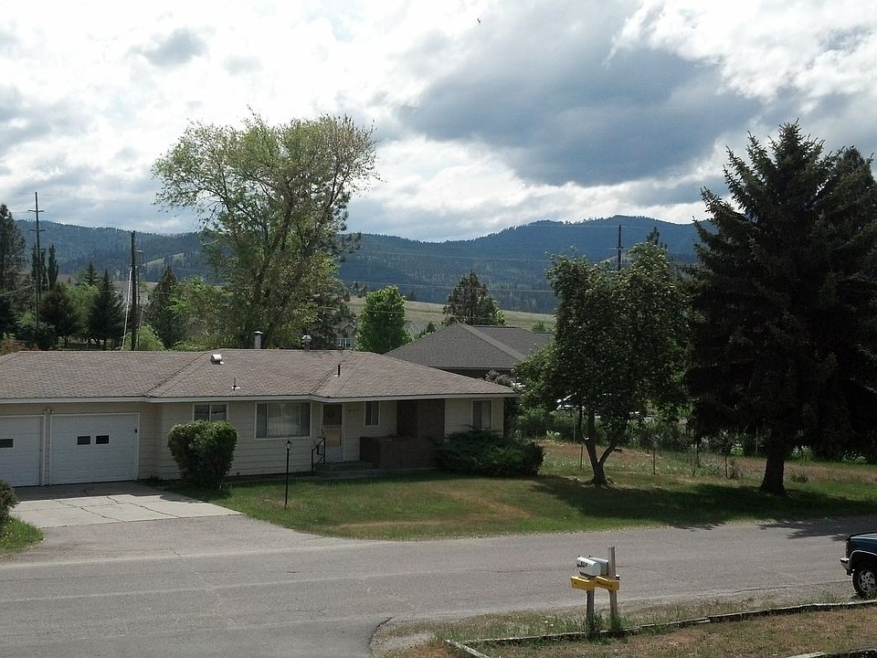 2nd image of 6114 Helena Dr