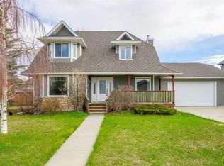 763 S Stonehaven Dr, Carstairs, AB T0M 0N0
