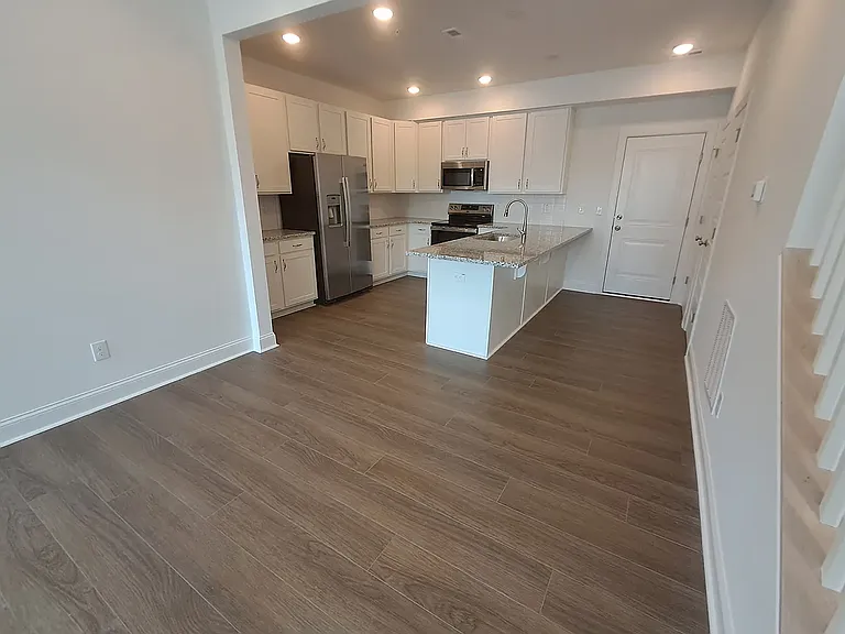 602 Market Grove Dr #100 — Photo 5
