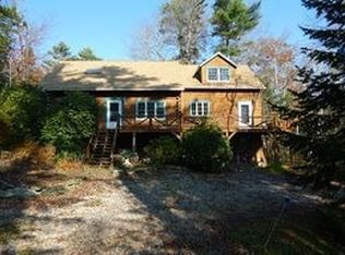 130 Crest Ave, Boothbay Harbor, ME 04538