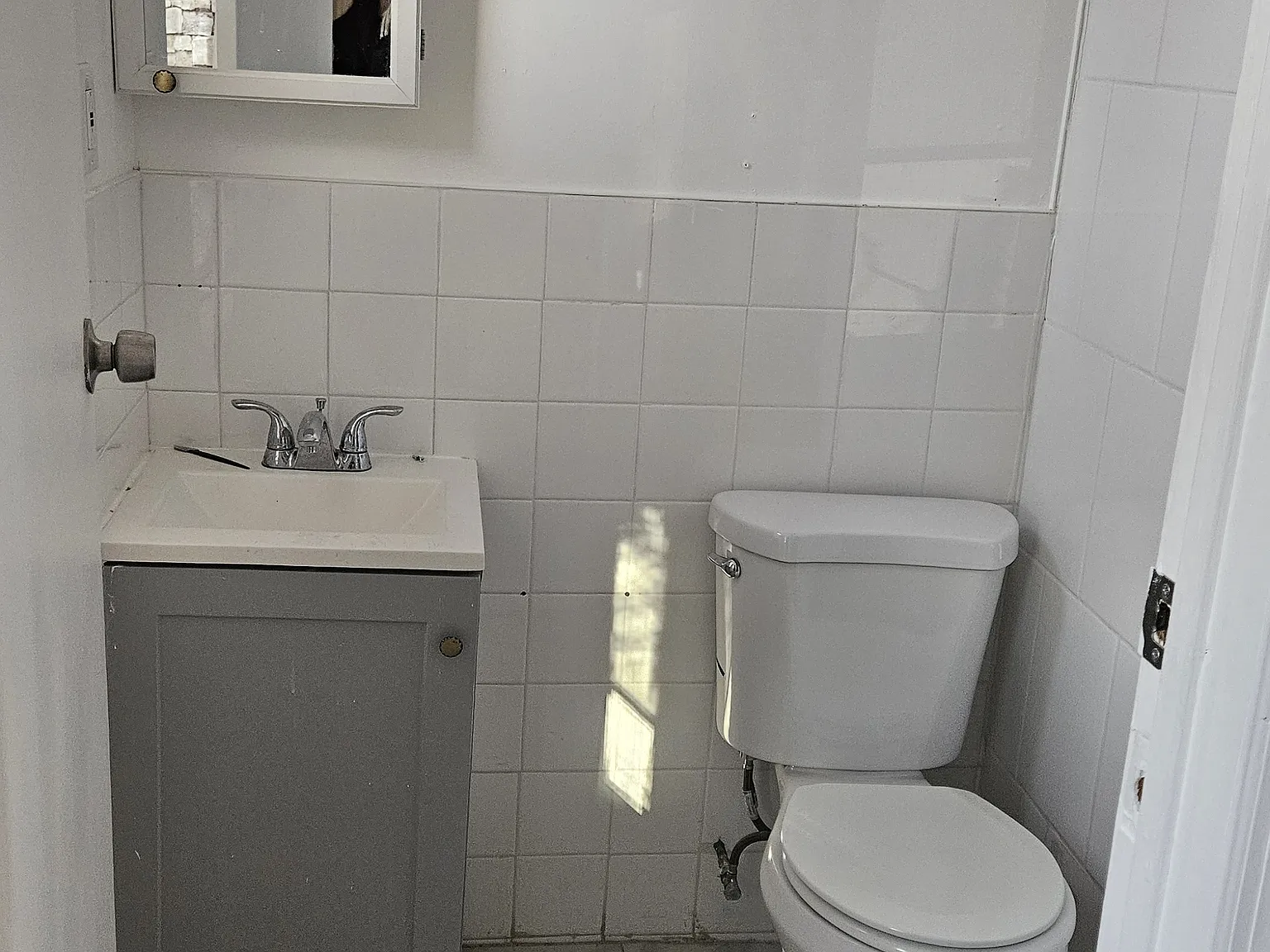 3 bed, 1328 sqft, $2,500 — Photo 2