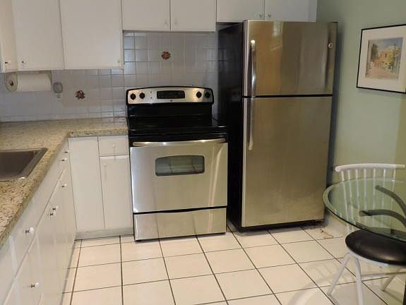3rd image of 3550 NE 169th St APT 312