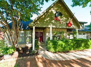 2507 Mountainview Dr, Corinth, TX 76210