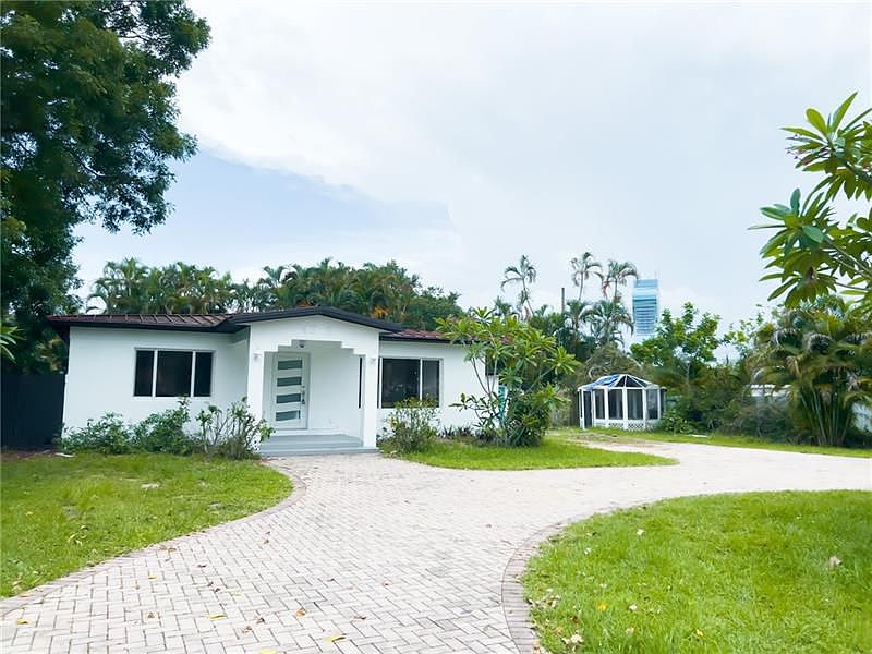 1st image of 4362 SW 52nd St