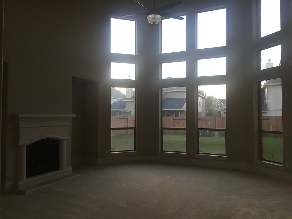 1st image of 13915 Sawmill Run Ln