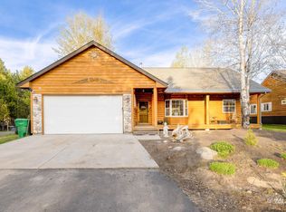 12954 Upland Rd, Donnelly, ID 83615