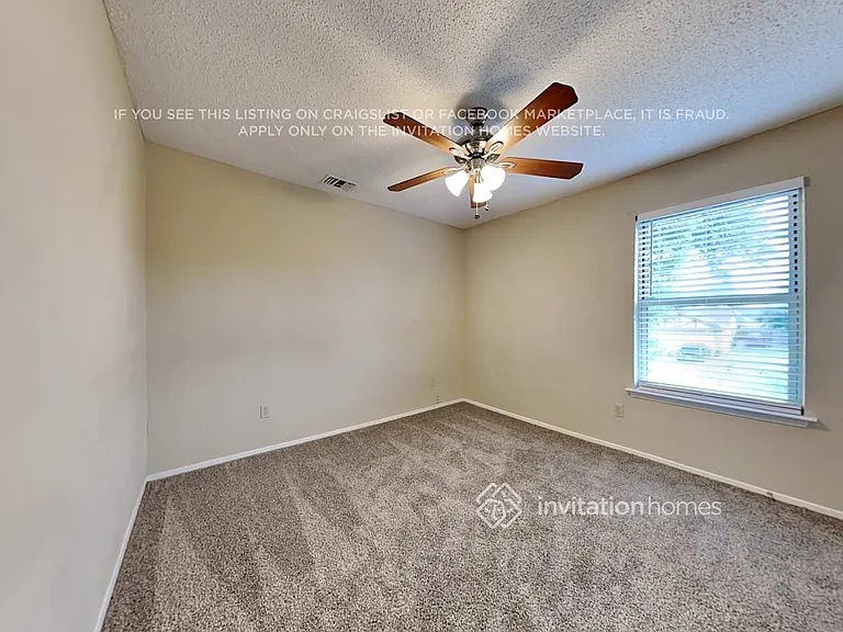 2614 Remmington Dr — Photo 13
