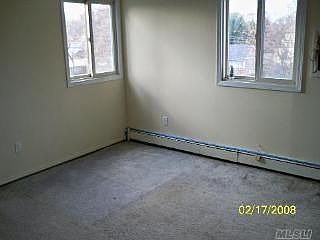 2nd image of 54 Grace Ln