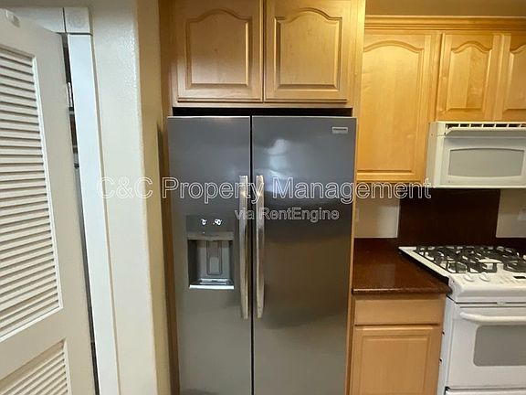3rd image of 1421 N 1st St Unit 106