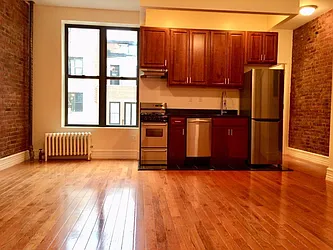 Rented by Living New York