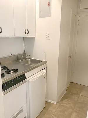 Rented by AJ Clarke | media 11