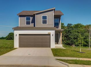 1110 E Perry St, Republic, MO 65738