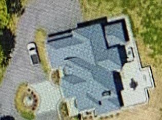 49B Locust Grove Rd, Saratoga Springs, NY 12866