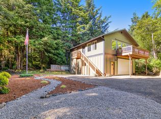 240 NE Rebel Rd, Waldport, OR 97394