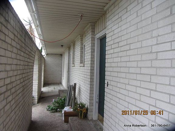 3rd image of 111 Freeze Ln #A