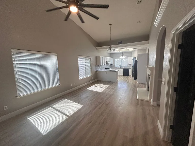 1519 Castoro Way — Photo 19