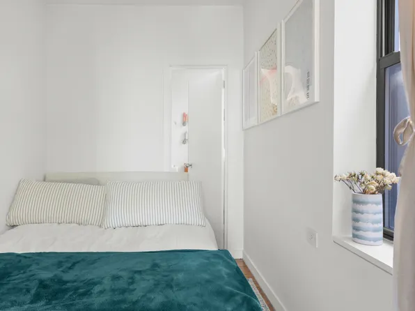 175 Bleecker Street 18 image 3 of 5