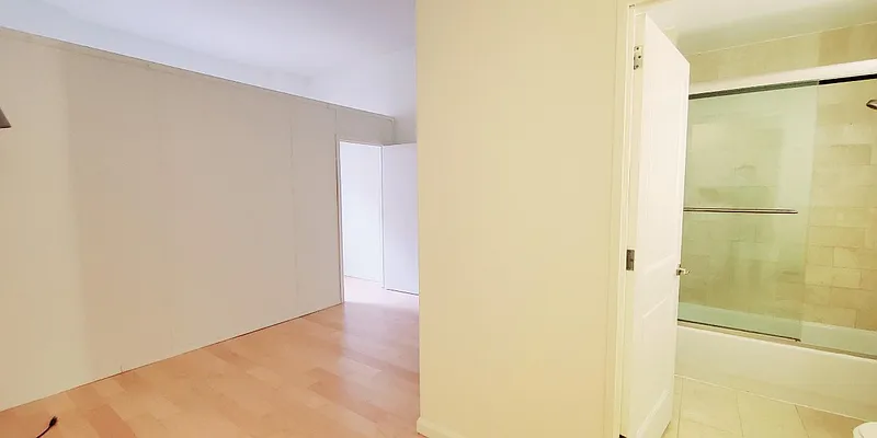 Rented by New York Residence | media 26