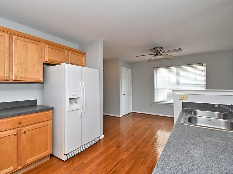 1028 Balley Dr — Photo 12