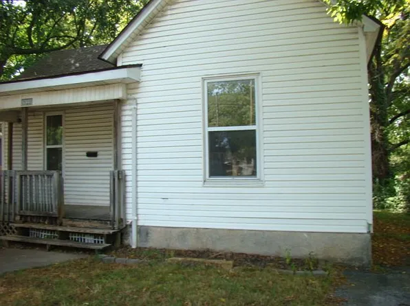 2033 N Grant Ave, Springfield, MO 65803