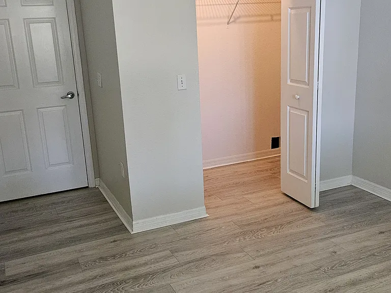 8274 Key Royal Cir #1026 — Photo 9