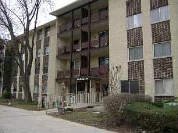 1st image of 640 Murray Ln Unit 413