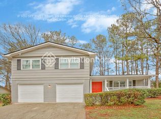 3986 Northstrand Dr, Decatur, GA 30035