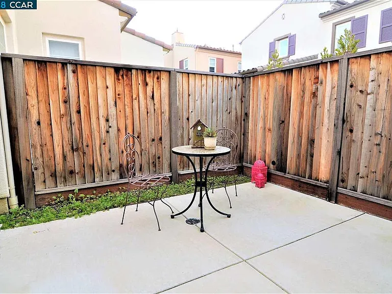 2044 Tarragon Rose Ct — Photo 15