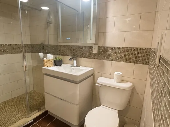 2017 East 71st Street image 9 of 12