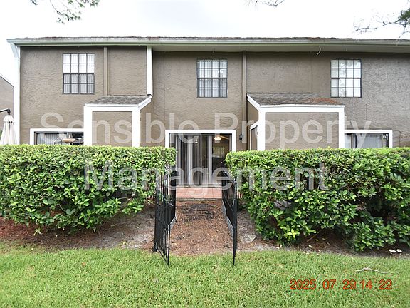 5th image of 16539 Lake Brigadoon Cir