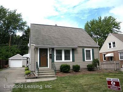 326 Hawthorne St, Elyria, OH, 44035
