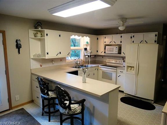 3rd image of 15851 McCallum Dr