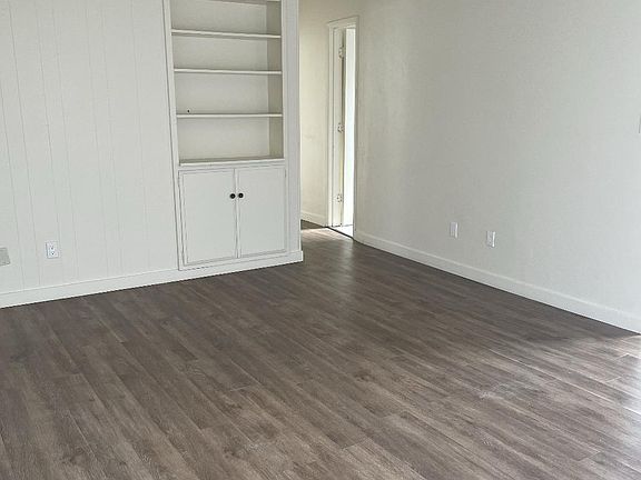 3rd image of 1320 Felspar St #4